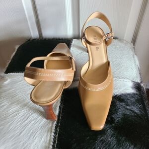 Unisa Womens Tan Ankle Strap Pumps size 8 1/2